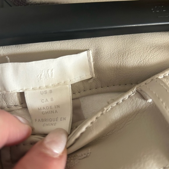 Pants Faux Leather - Picture 10 of 15